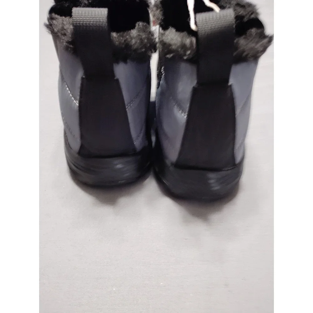 NWT Wanderlust Canadian Boots Waterproof Vegan Faux Lined Slip Resistant Men 9.5